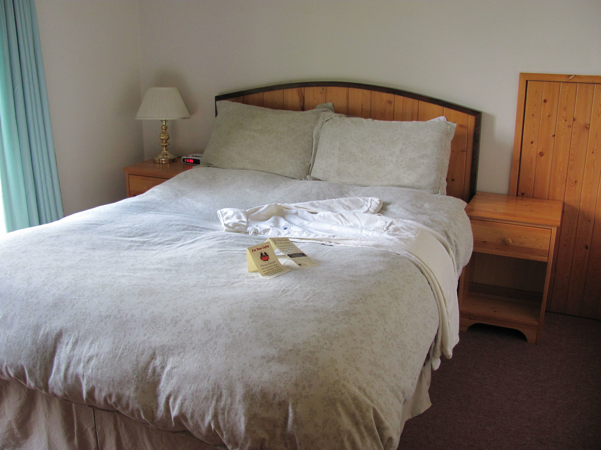 108 Mile Ranch Spruce Hill Resort & Spa מראה חיצוני תמונה