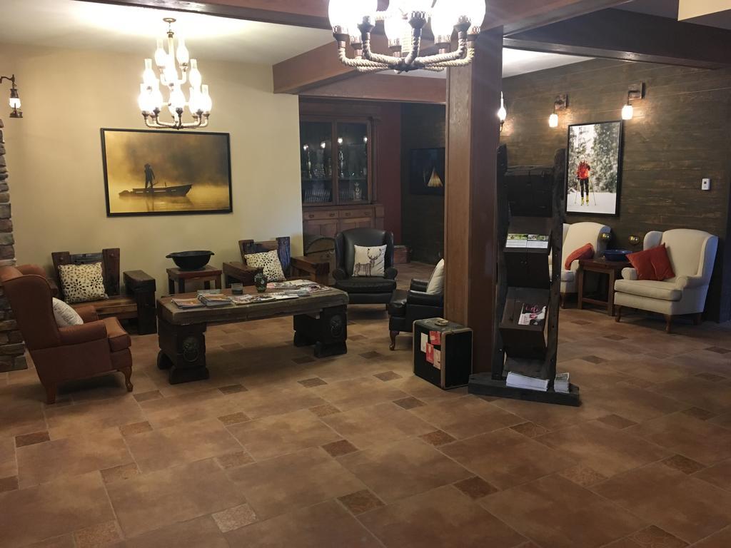 108 Mile Ranch Spruce Hill Resort & Spa מראה חיצוני תמונה