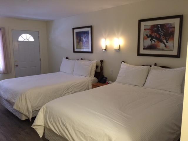 108 Mile Ranch Spruce Hill Resort & Spa מראה חיצוני תמונה