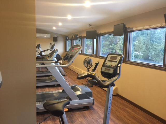 108 Mile Ranch Spruce Hill Resort & Spa מראה חיצוני תמונה